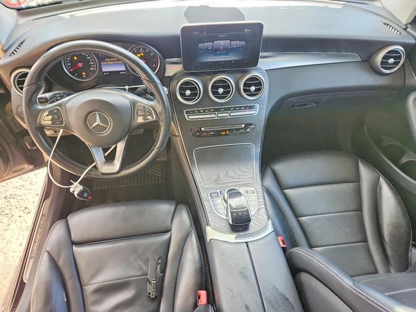 2016 MERCEDES-BENZ GLC GLC300
