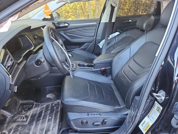 2024 VOLKSWAGEN JETTA SEL, SEL (AQ301 Trans) — DENT