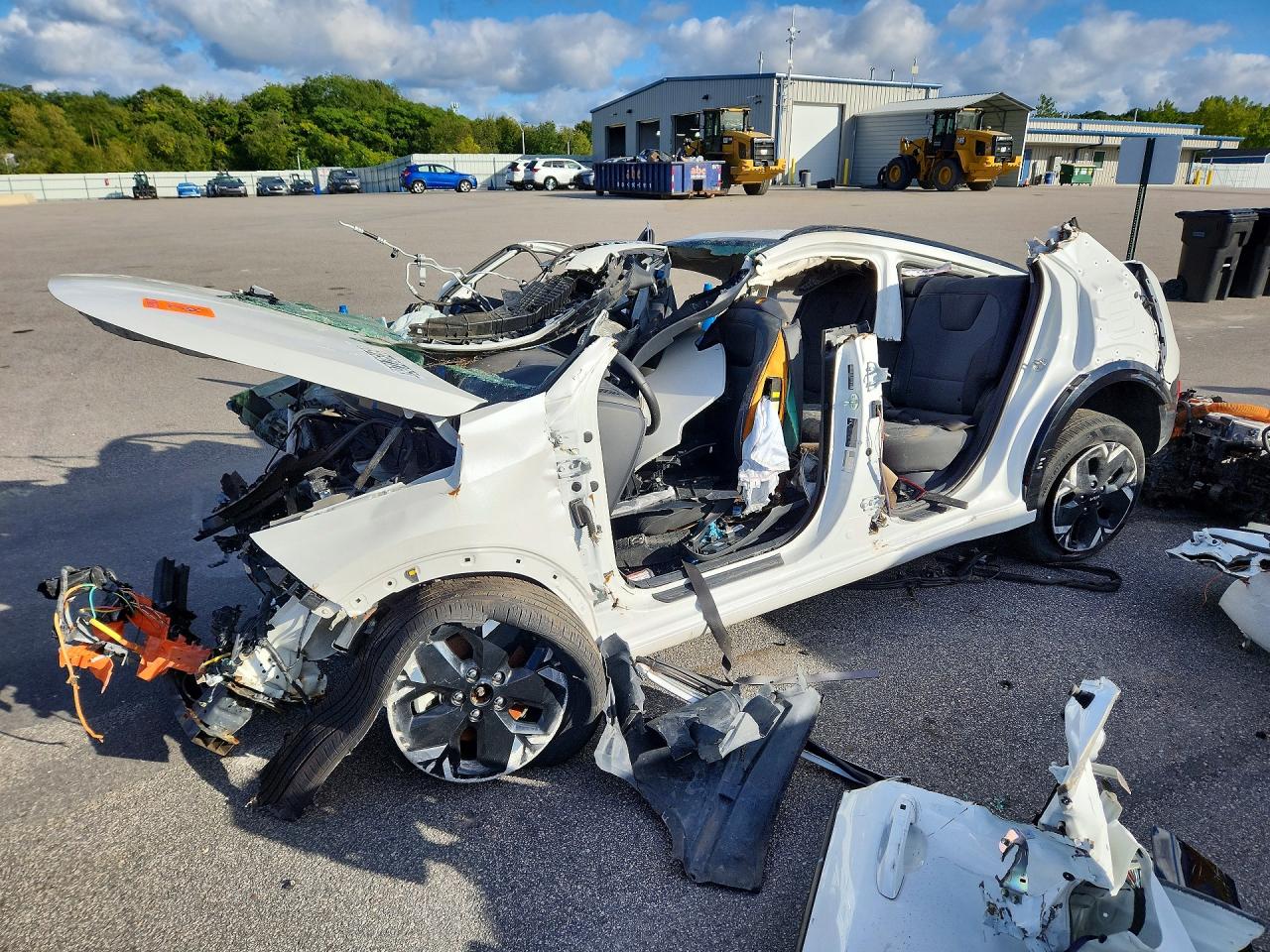 2024 KIA NIRO Wind — Front 3/4