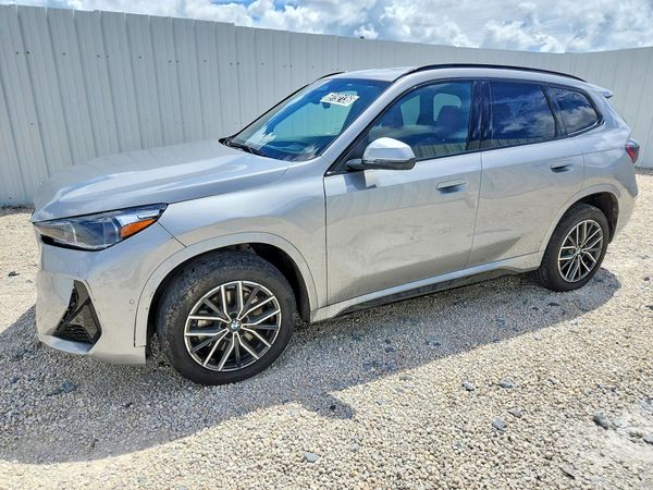 2026 BMW X1 — DSFA — Front 3/4