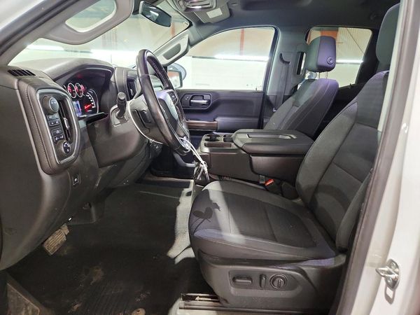 2022 CHEVROLET SILVERADO LT — DENT