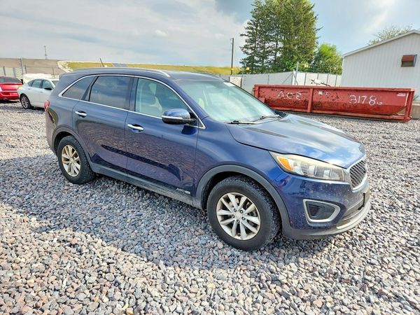 2017 KIA SORENTO — Passenger 3/4