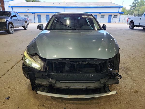 2017 INFINITI Q50 — DIRF