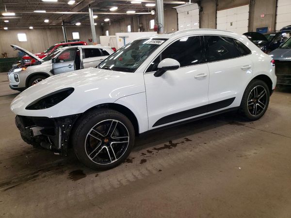 2020 PORSCHE MACAN — Front 3/4