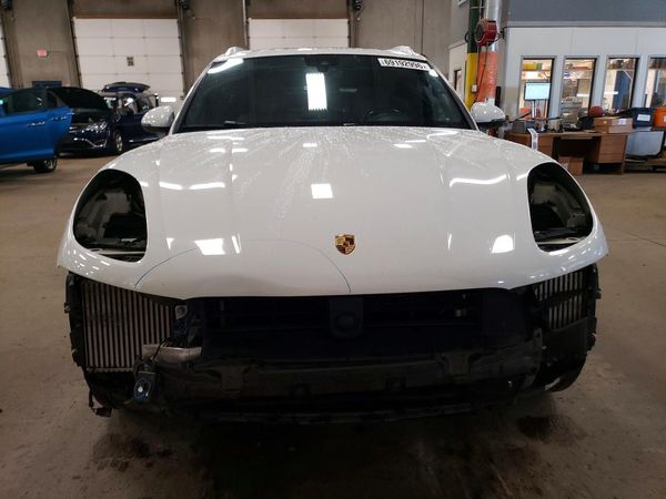 2020 PORSCHE MACAN — DIRF