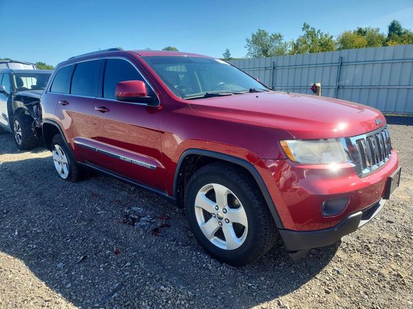 2012 JEEP CHEROKEE Laredo — Passenger 3/4