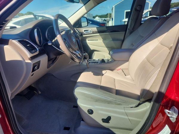 2012 JEEP CHEROKEE Laredo — DENT
