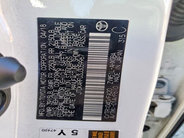 2018 TOYOTA PRIUS — VINS