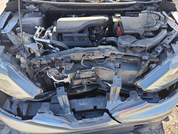 2018 NISSAN ROGUE SPORT — Engine bay