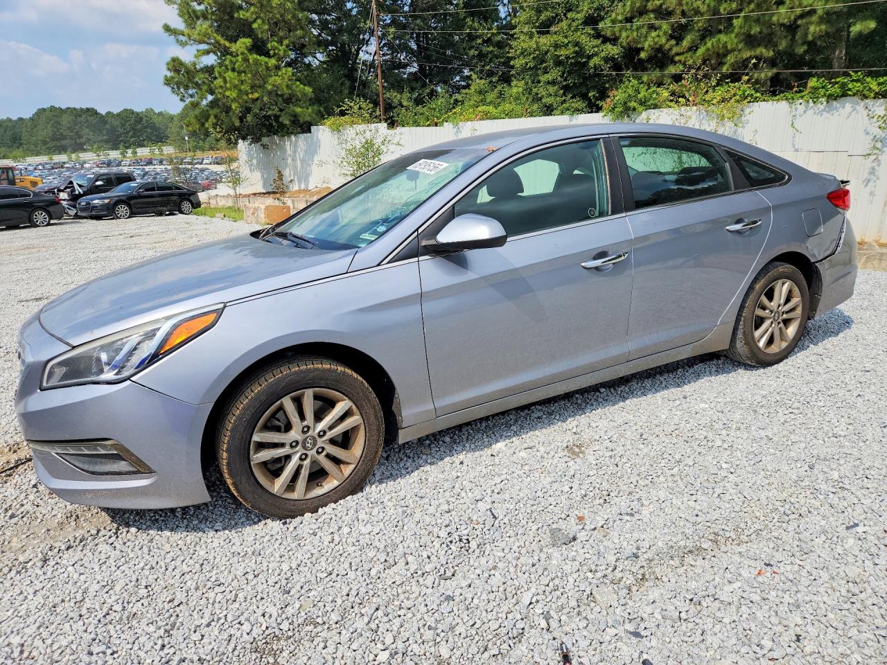 2017 HYUNDAI SONATA — Front 3/4
