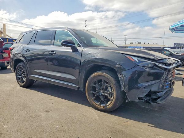 2024 LEXUS TX 350 — Passenger 3/4