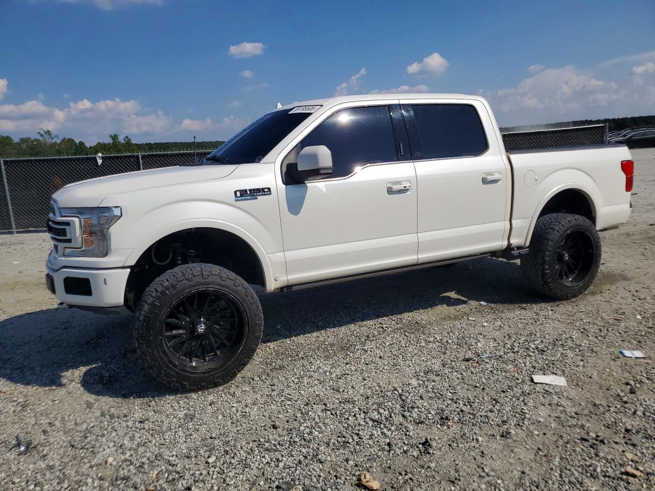2019 FORD F150 — Front 3/4