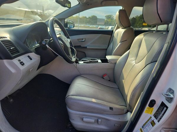 2012 TOYOTA VENZA — DENT