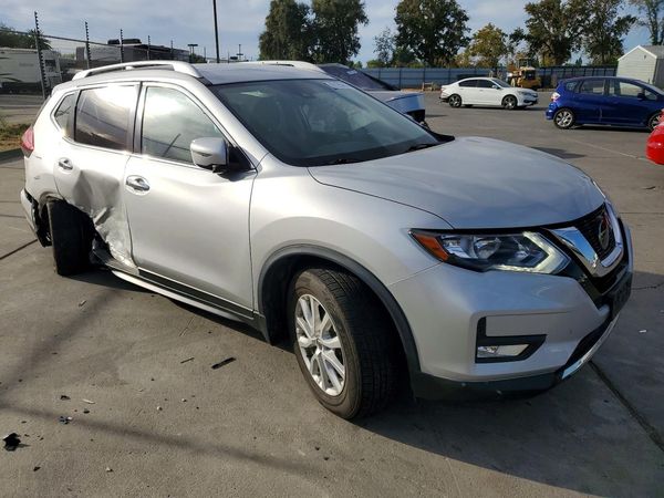 2019 NISSAN ROGUE — Passenger 3/4