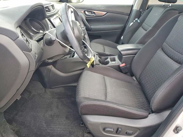 2019 NISSAN ROGUE — DENT
