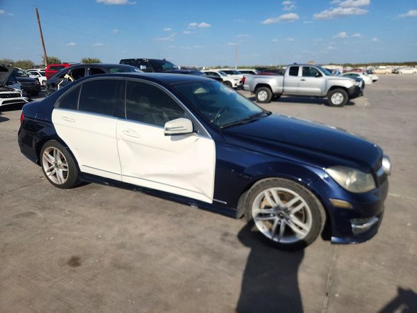 2013 MERCEDES-BENZ C C300