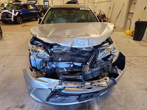 2015 TOYOTA CAMRY — DIRF