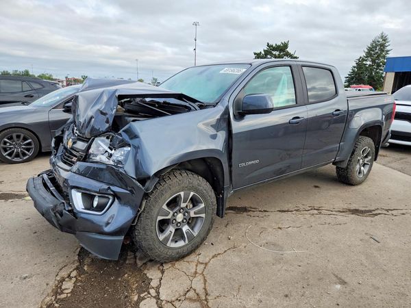 2016 CHEVROLET COLORADO Z71 — Front 3/4