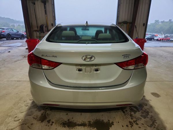 2013 HYUNDAI ELANTRA — DIRR