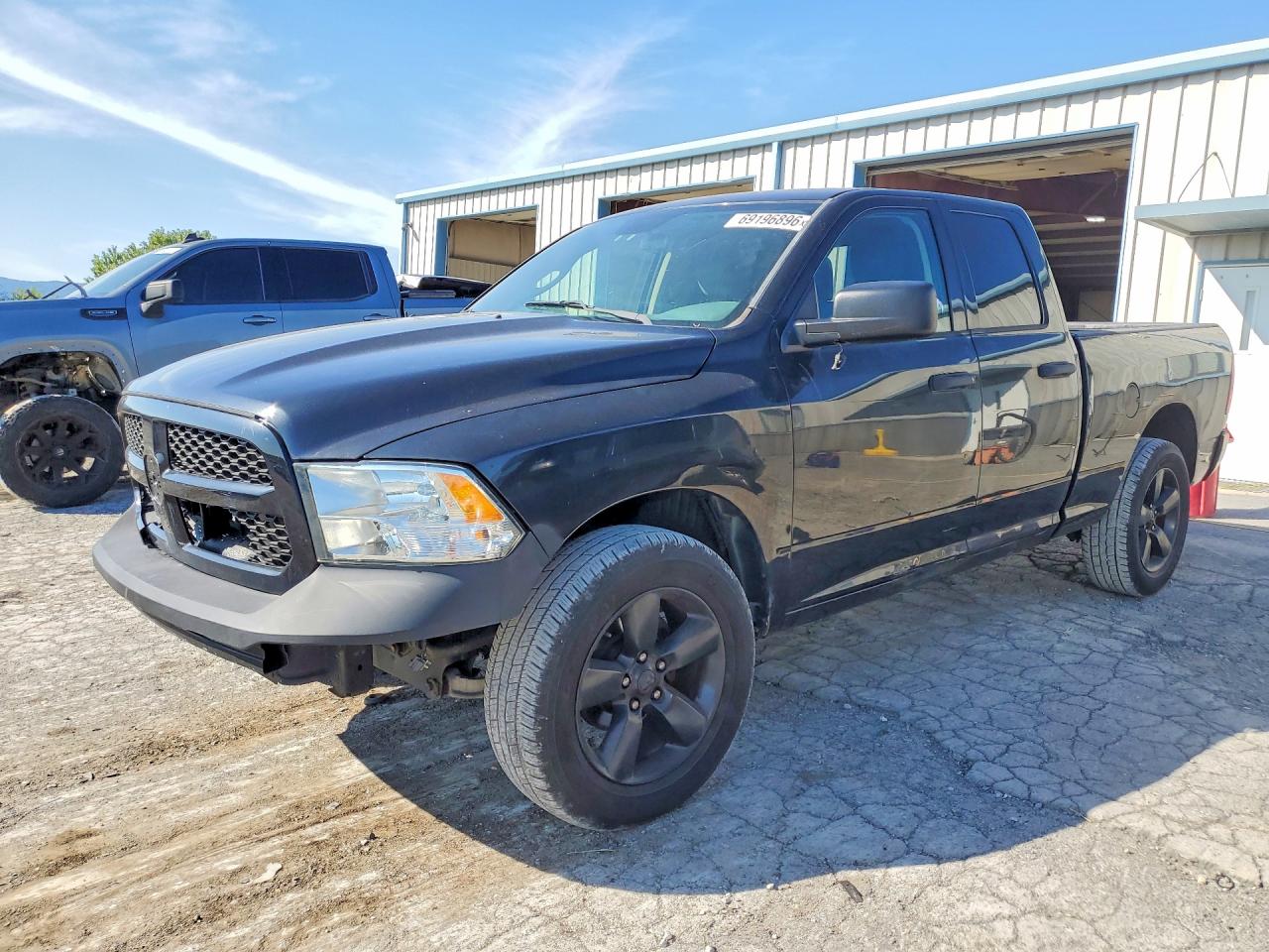 2017 RAM 1500 ST