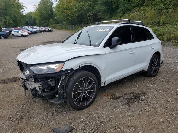 2024 AUDI SQ5 — Front 3/4