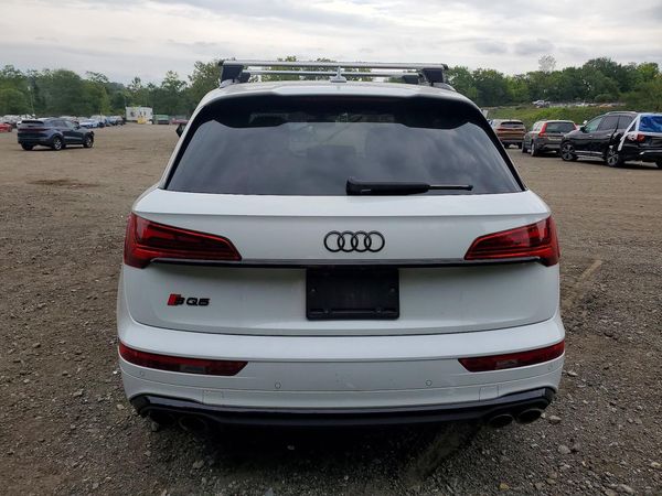 2024 AUDI SQ5 — DIRR