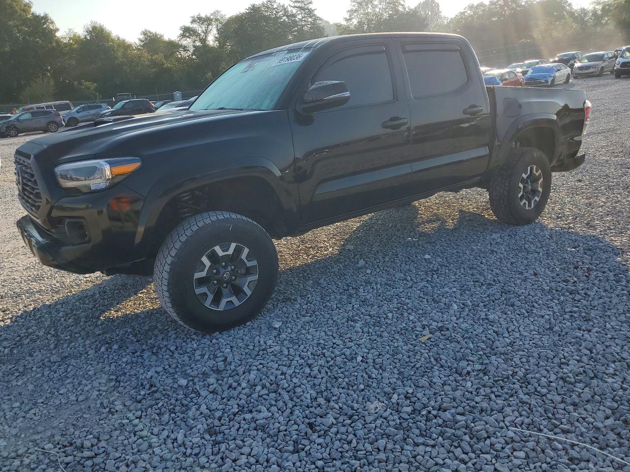 2023 TOYOTA TACOMA — Front 3/4