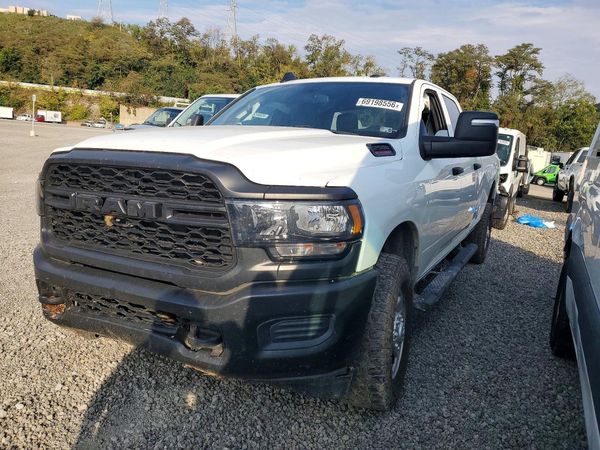 2023 RAM 2500 Tradesman — Front 3/4