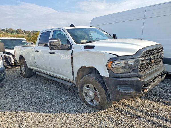 2023 RAM 2500 Tradesman — Passenger 3/4