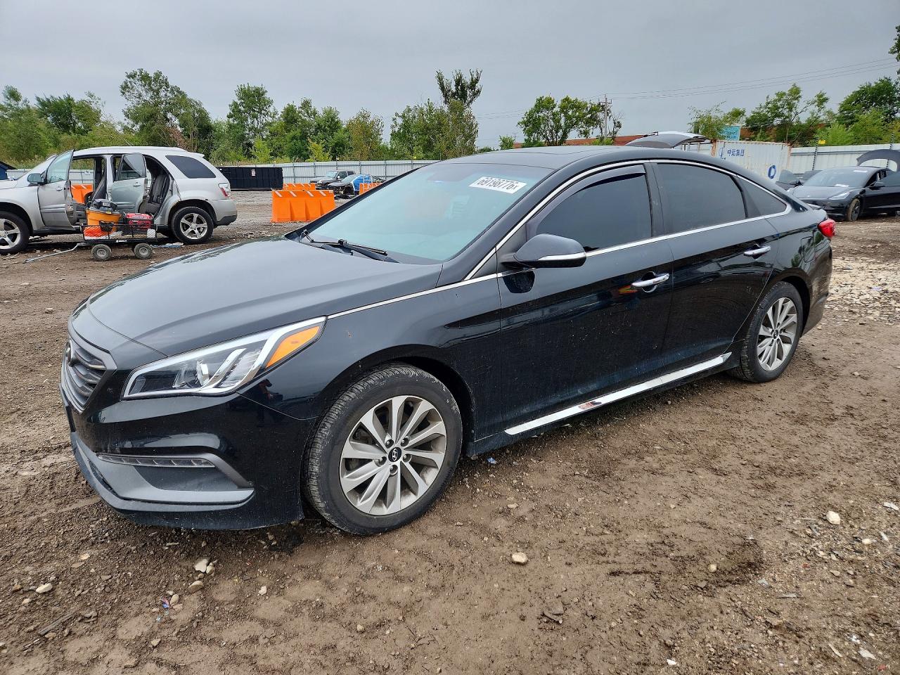 2017 HYUNDAI SONATA — Front 3/4