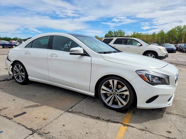 2018 MERCEDES-BENZ CLA — Passenger 3/4
