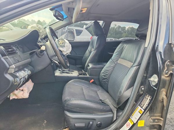 2013 TOYOTA CAMRY — DENT