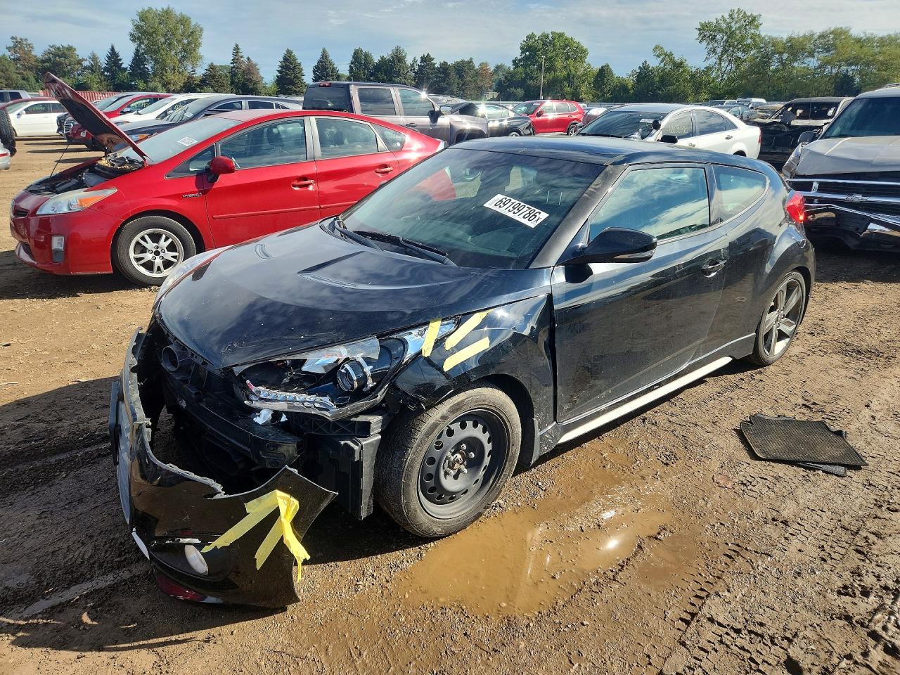 2014 HYUNDAI VELOSTER — Front 3/4