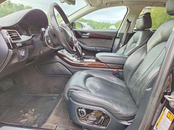 2012 AUDI A8 L