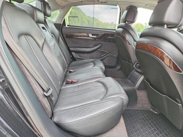 2012 AUDI A8 L