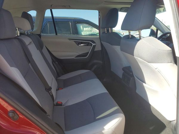 2021 TOYOTA RAV4 XLE — PSRS
