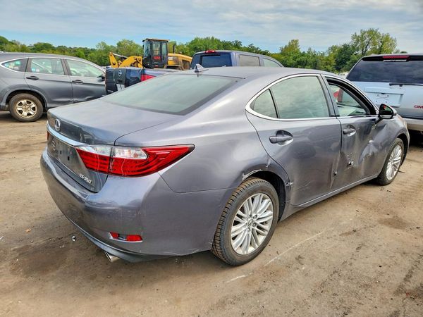 2013 LEXUS ES — PSRA