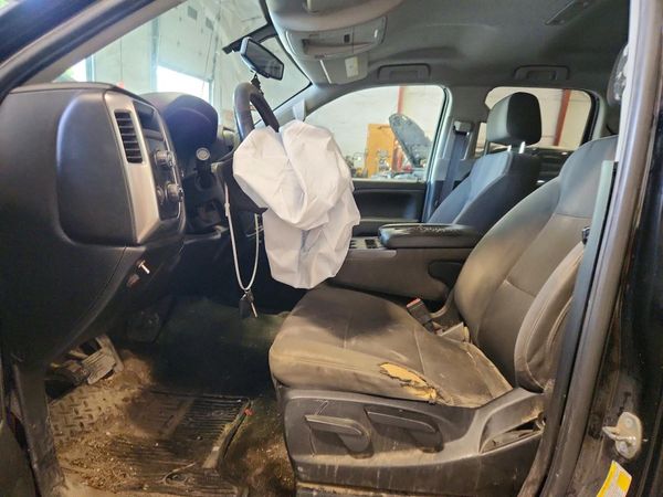 2018 CHEVROLET SILVERADO LT — DENT