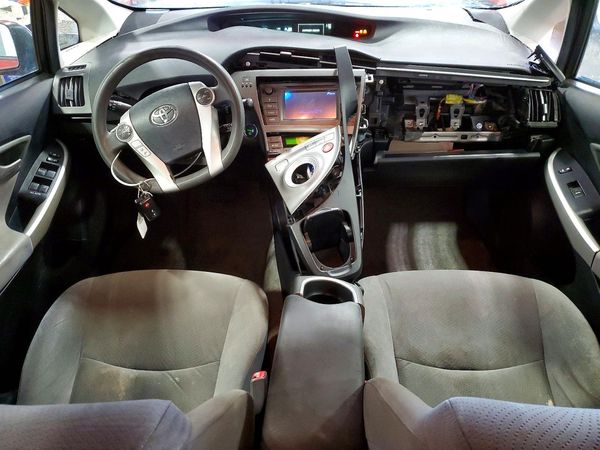 2013 TOYOTA PRIUS — CKPT