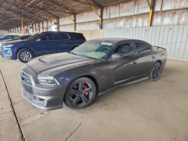 2013 DODGE CHARGER SRT8 — Front 3/4