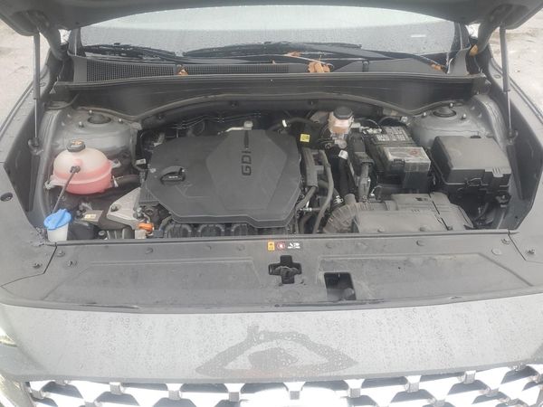2022 HYUNDAI SANTA FE SEL w/ Premium Pkg