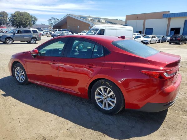 2025 TOYOTA CAMRY