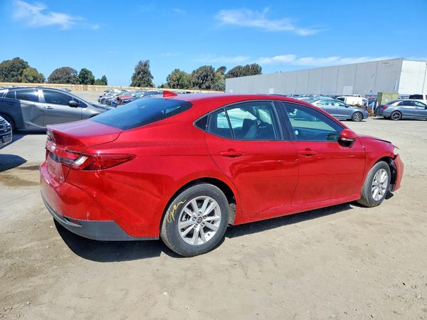 2025 TOYOTA CAMRY