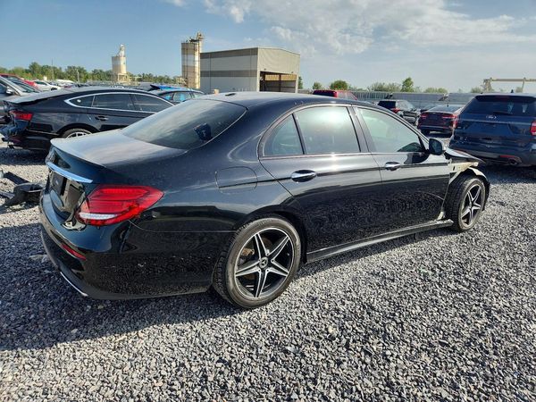 2018 MERCEDES-BENZ E — PSRA
