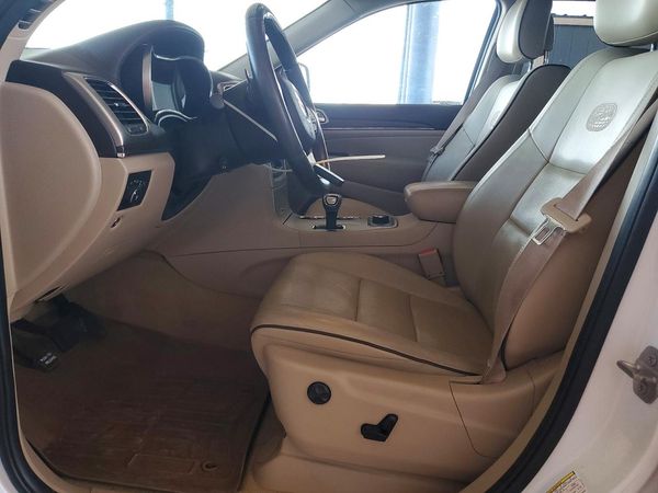 2015 JEEP GRAND CHEROKEE — DENT