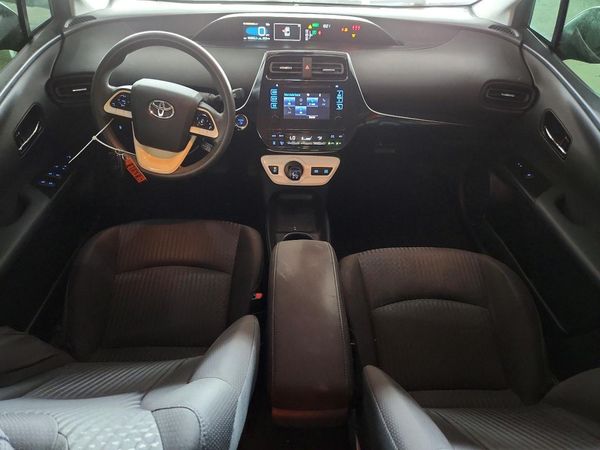 2017 TOYOTA PRIUS One/Two — DSRA
