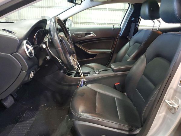 2015 MERCEDES-BENZ GLA GLA250 — DENT