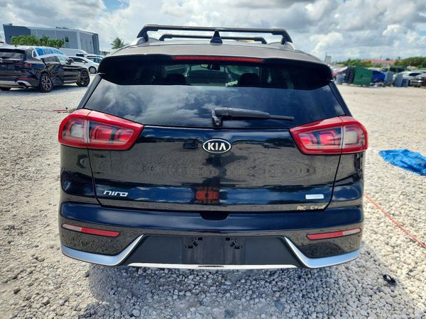 2018 KIA NIRO