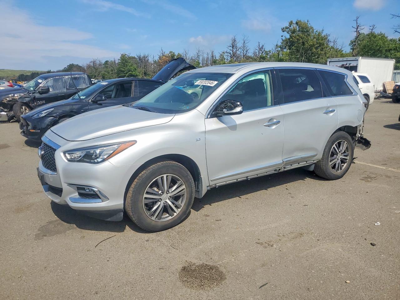 2020 INFINITI QX60 — Front 3/4