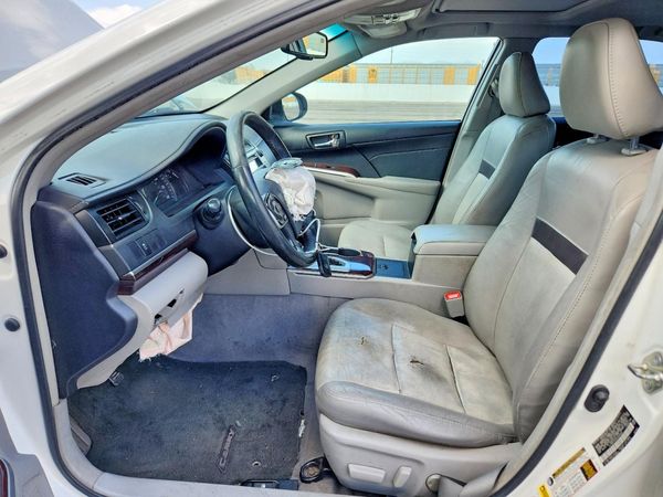 2014 TOYOTA CAMRY — DENT